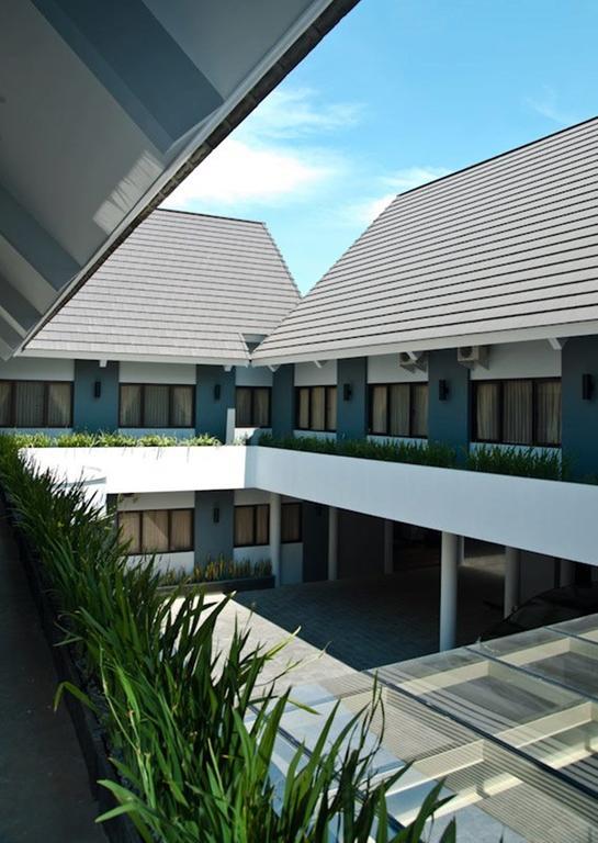 Maesa Hotel Ponorogo Bagian luar foto